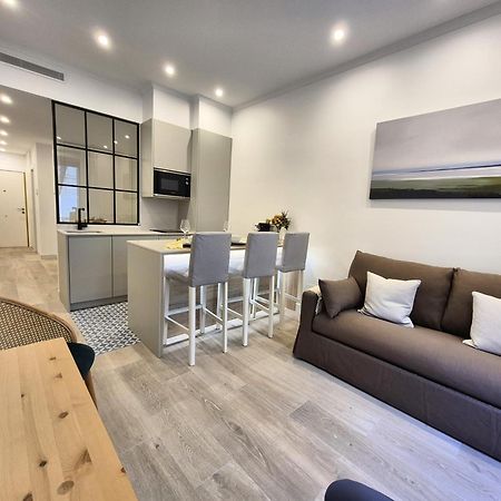 Apartamentos Plaza De Espana Madrid Exteriör bild