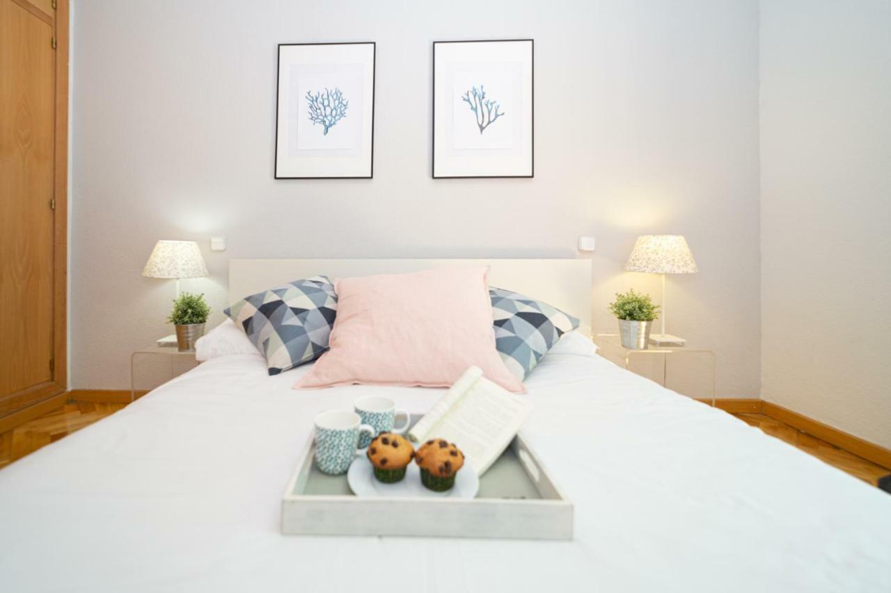 Apartamentos Plaza De Espana Madrid Exteriör bild